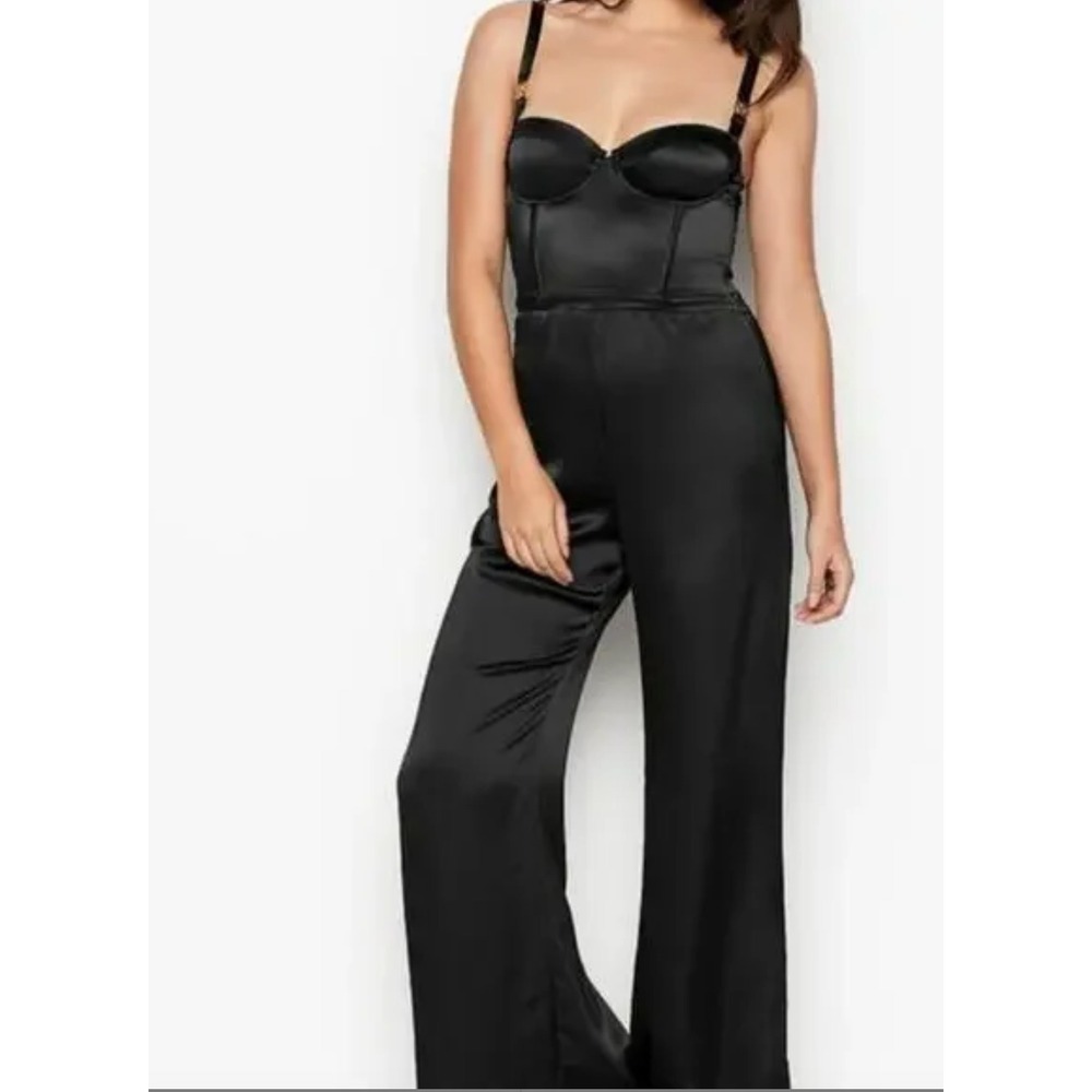 Victoria's Secret Bustier Black Satin Sexy Jumpsuit Women's Size M NYE‎ Dress Up